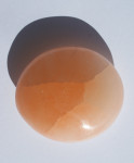 GALET SELENITE ROUGE « SAVON »